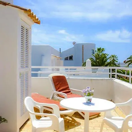 Villa Roca Nova